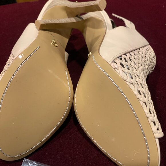 Cynthia Vincent - Francine style Shoe Nude - Picture 5 of 13